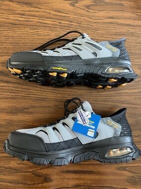 NWT Skechers Men's Athletic Work Shoes Slip-ins • Water Repellant • Memory Foam